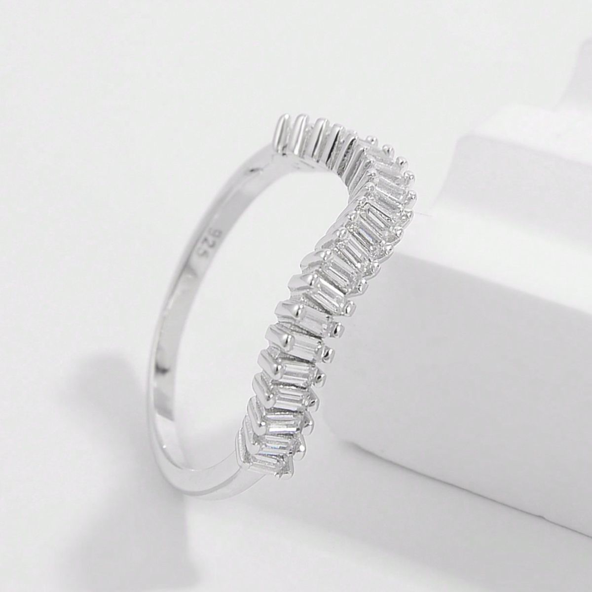 Caterpillar Ring