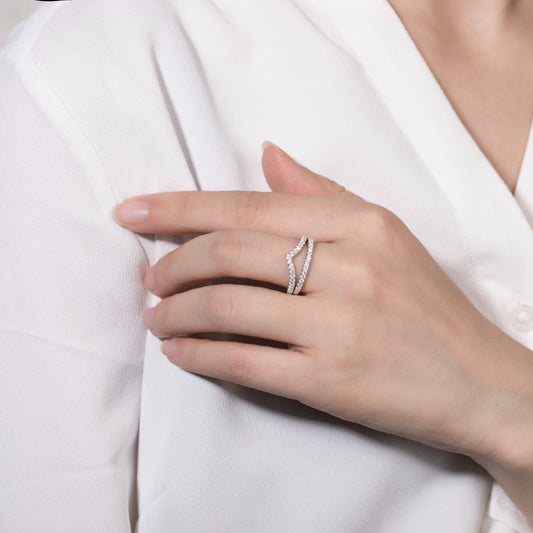 Deep V Everyday Ring