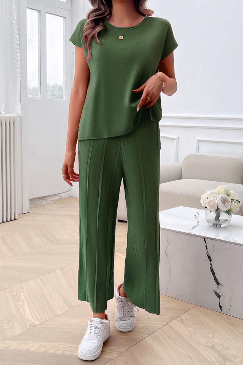 Casual Everyday Short Sleeve Top and Pants Set