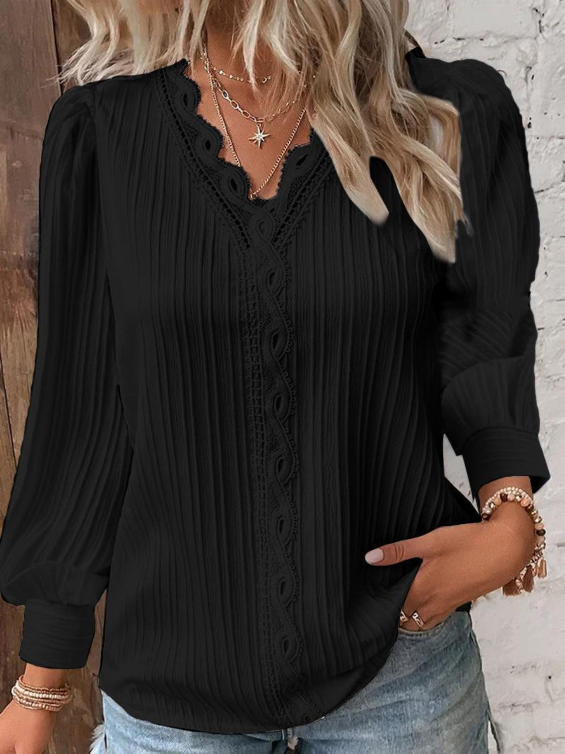 Textured Long Sleeve Blouse