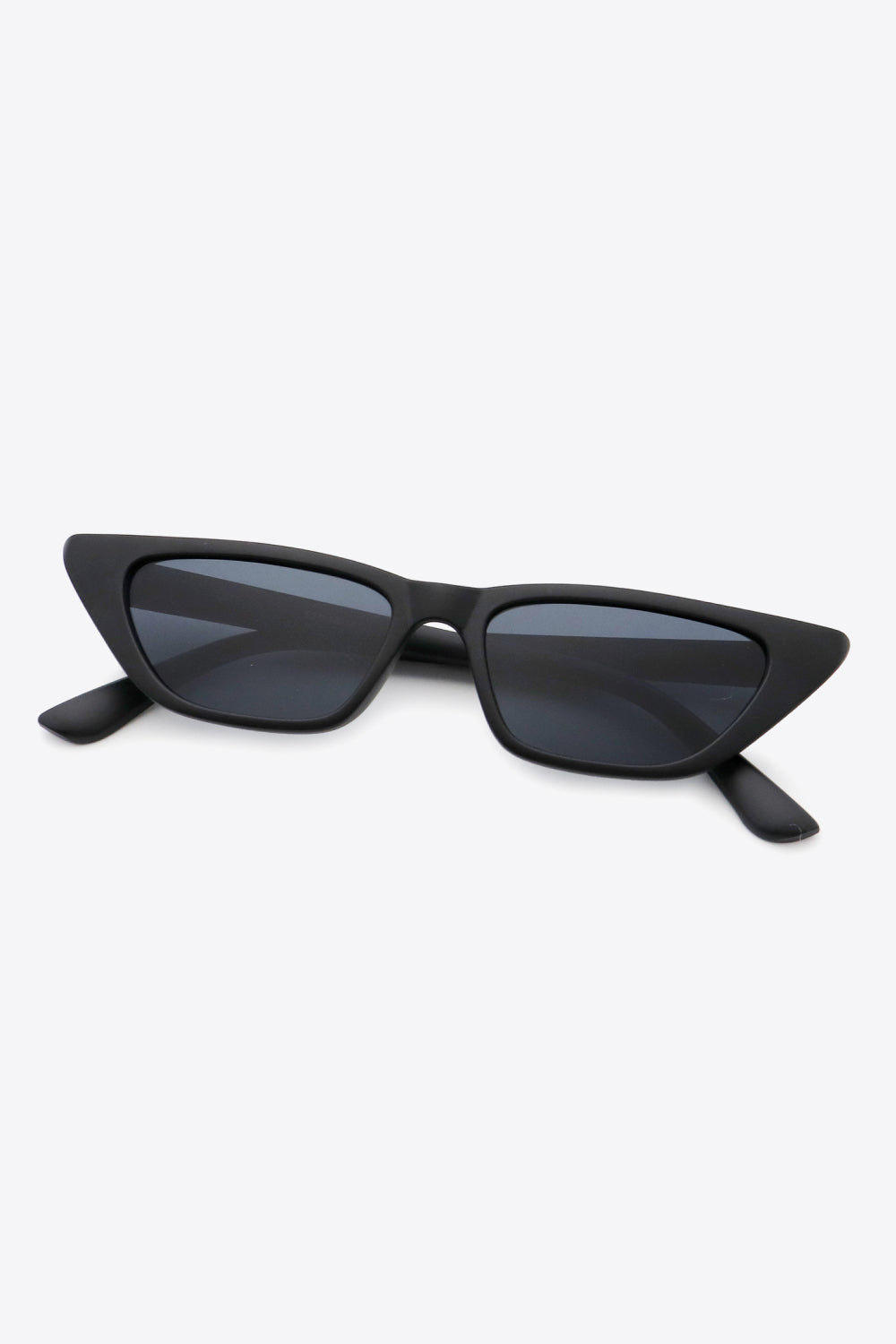 So Chic Cat Eye Sunglasses