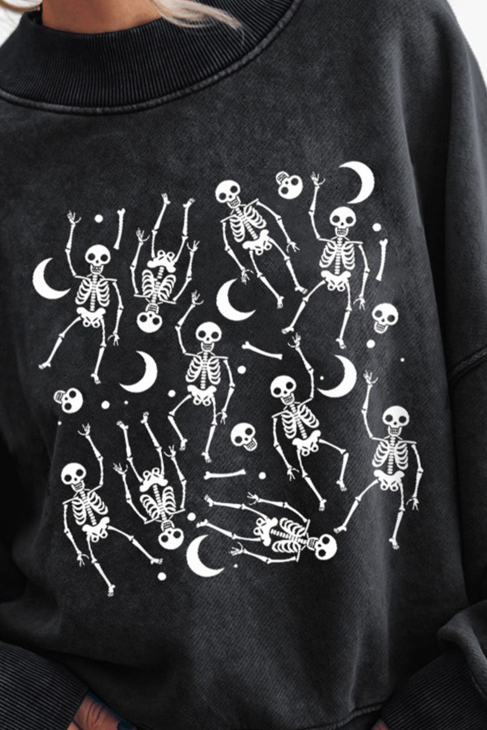 Simple Skeleton Graphic Sweatshirt