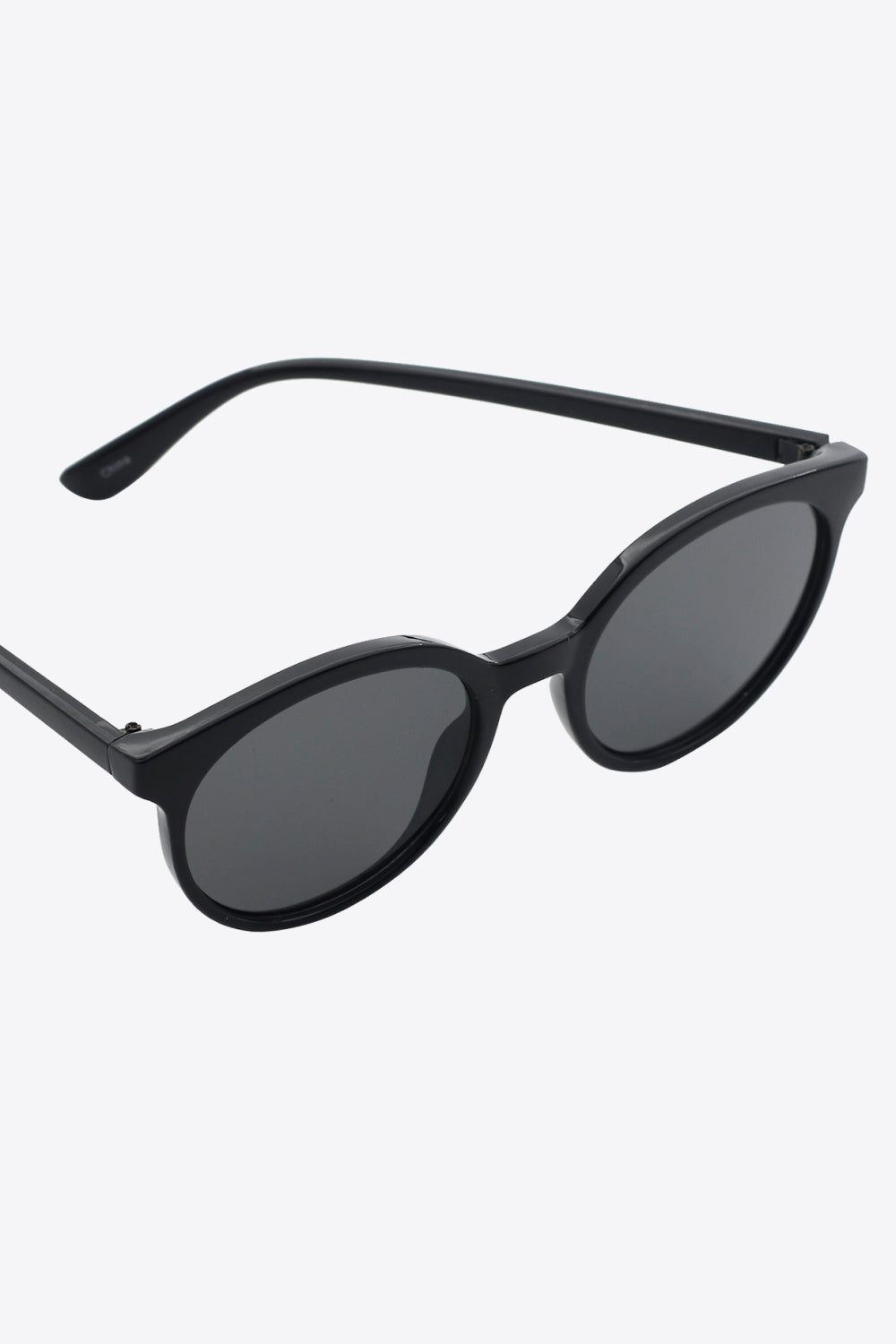 Simple Round Frame Sunglasses