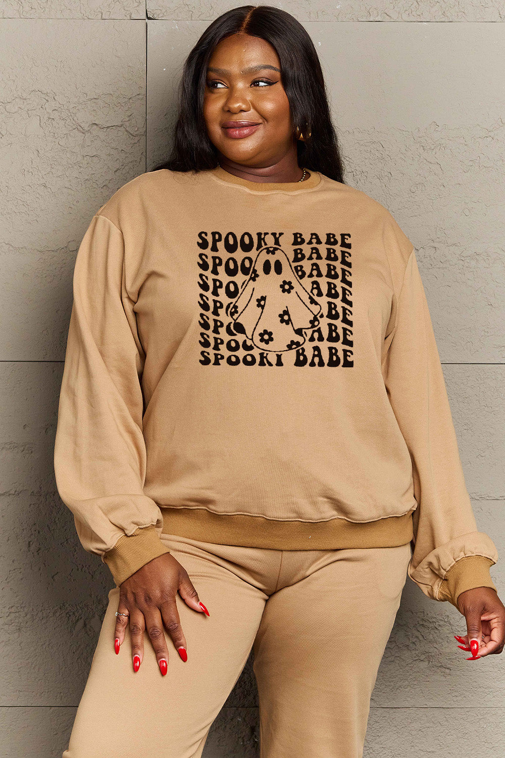 SPOOKY BABE Graphic Sweatshirt